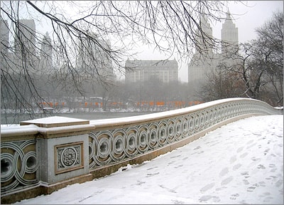 Snow Covered Bridge (Glossy White) 